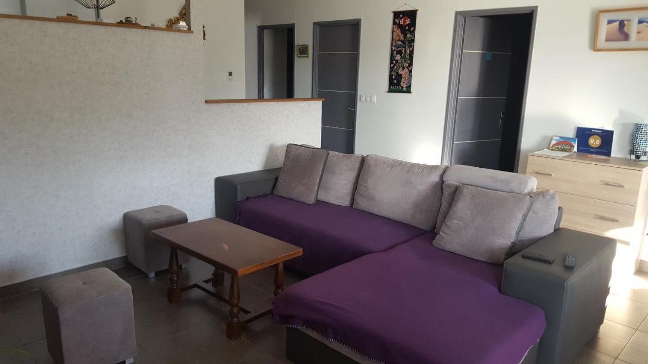2 Vraies Chambres Privees Au Calme Dans Villa De Campagne Plain-Pied 105M2 Avec Piscine A Montfaucon Montfaucon  Exterior foto